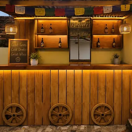 FUNKY MONKEY- A Hostel, Hotel&Apartment