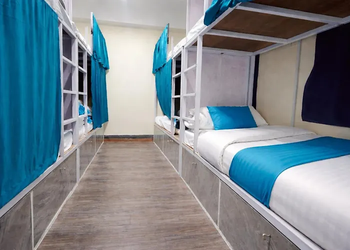 Funky Monkey- A Hostel, And 3* Katmandou